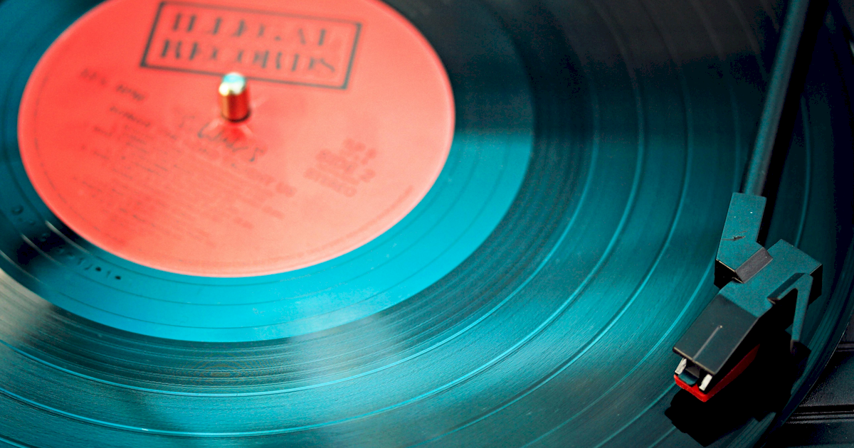 Imagem da matéria: O renascimento do vinil e a evolução dos toca-discos de alta performance